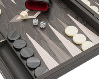 Manopoulos luksus Backgammon i ebenholt og grå eik med vinyl deluxe terningbegre