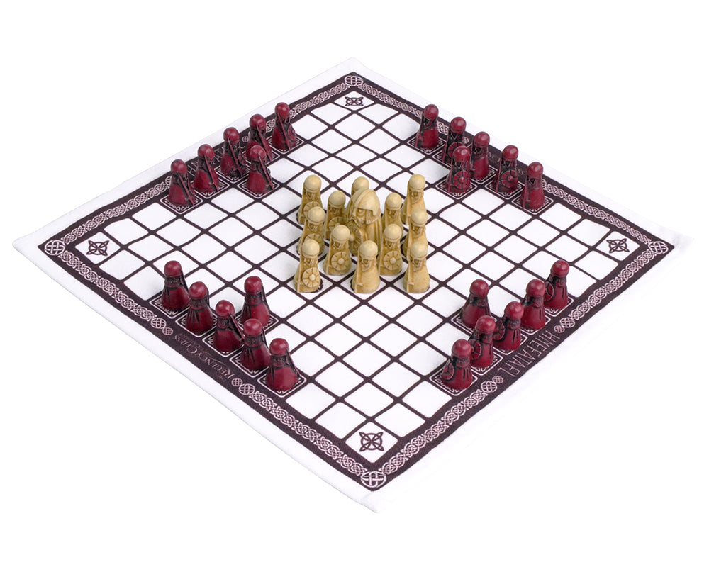 Hnefatafl — Vikingspill (Hnefatafl) Cardinal Edition
