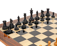 Leuchar-reproduksjon i ebenholt og patinert buksbom — luksus sjakkbrikker, 8,3 cm
